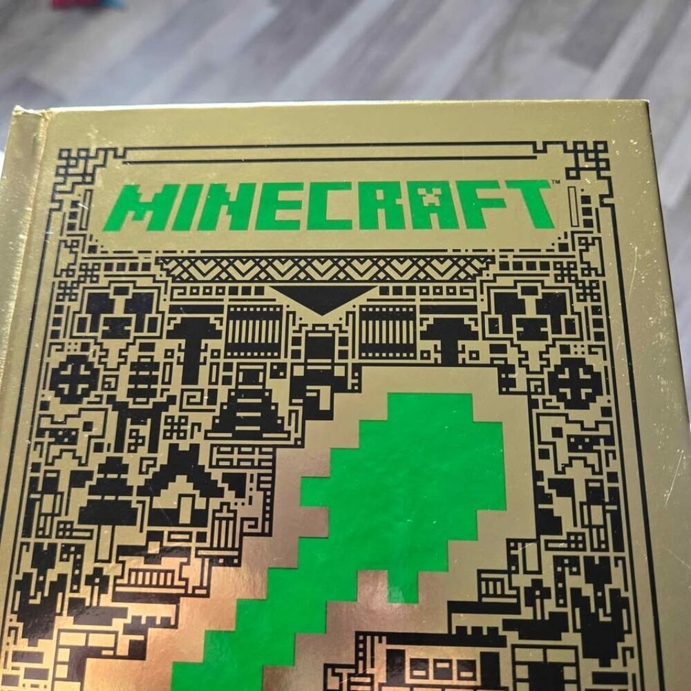 Mojang Minecraft Guide to Creative Updated and Revised Hardcover Book Gamer Gift - Picture 8 of 8